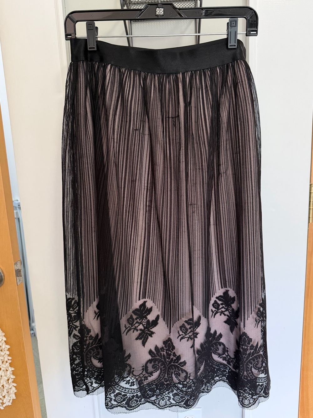 Lacey full skirt